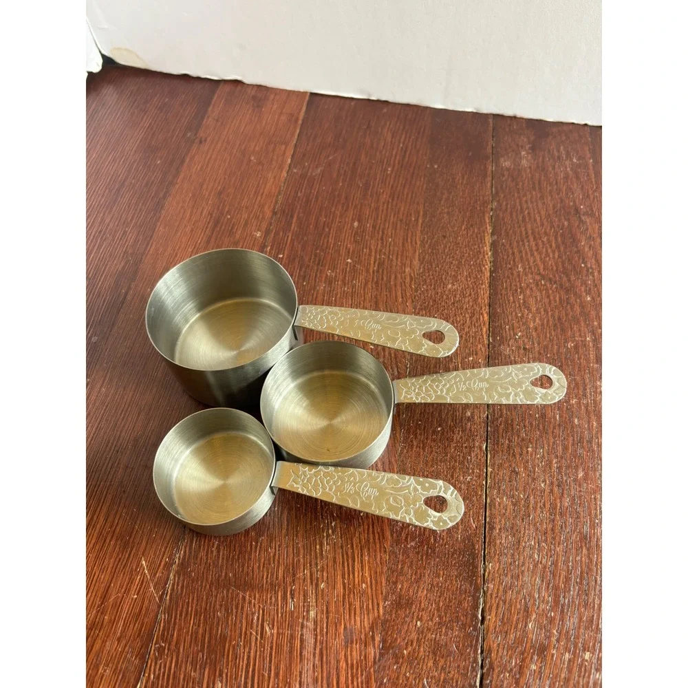 Pioneer Woman Stainless Steel Measuring Cups Set 3pc Floral Embossed Silver